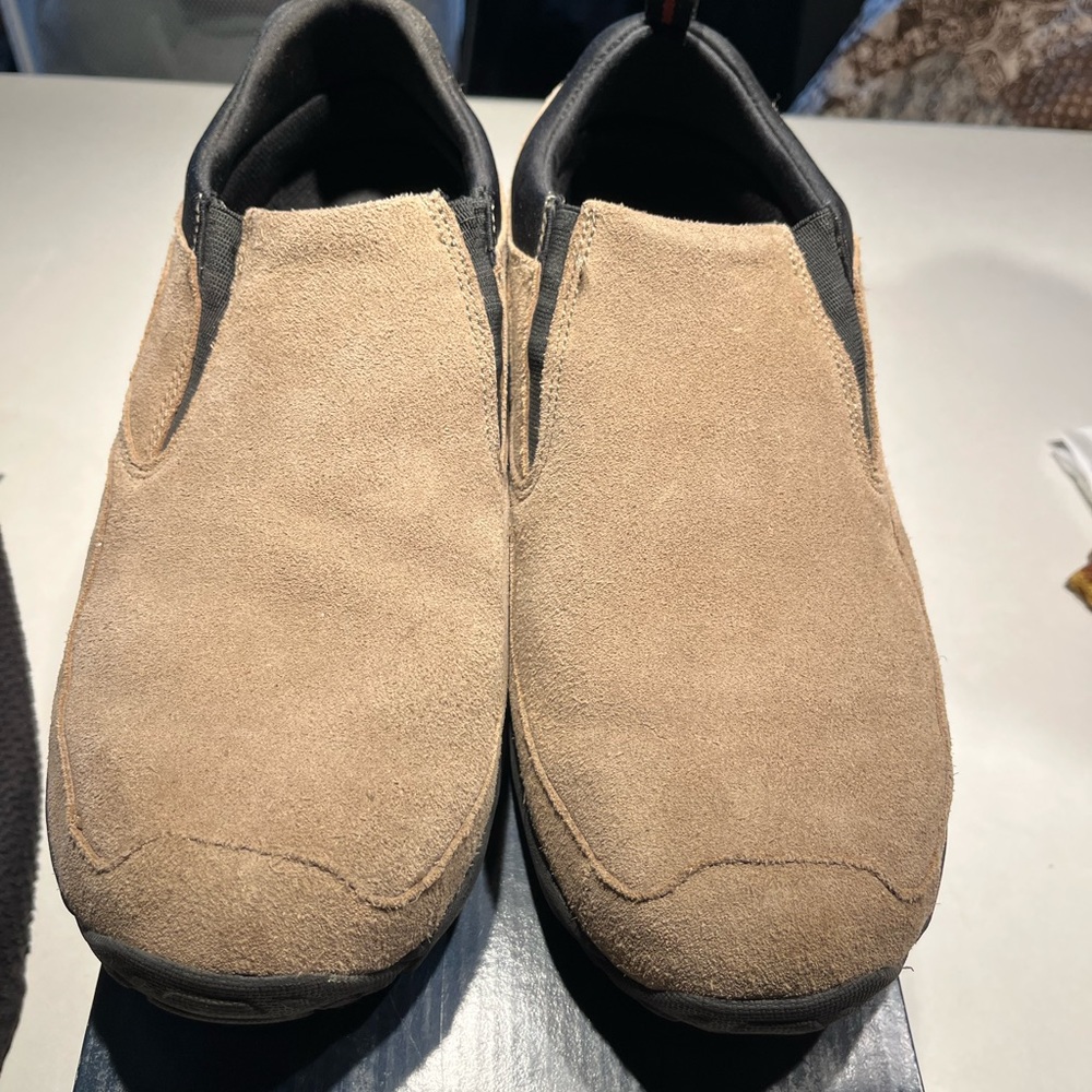Faded Glory Mens suede loafer slip ons